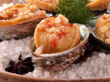 半岛餐饮管理集团 卓越运营与创新理念驱动行业发展